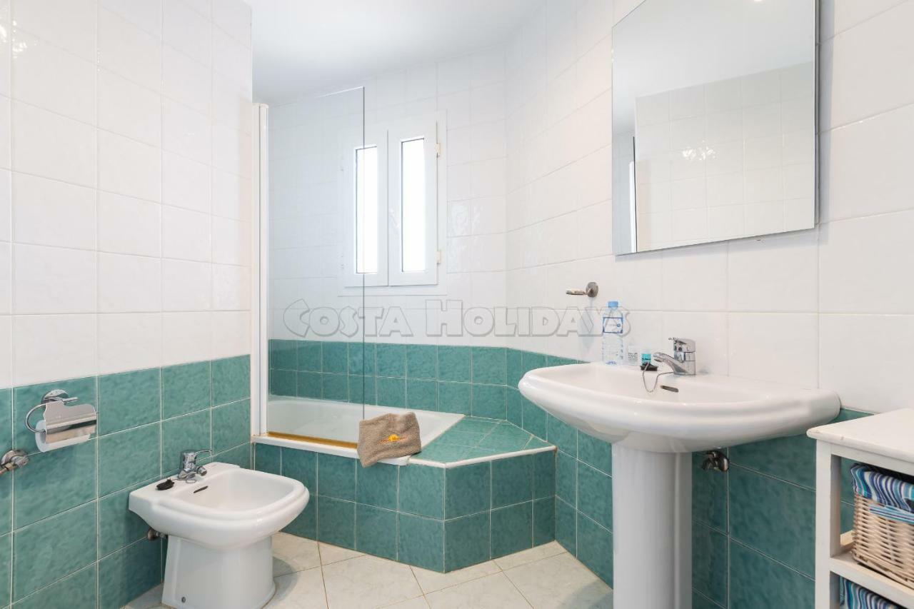 Townhouse Manilva Beach Luaran gambar
